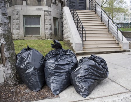 Cost-effective waste removal solutions for builders